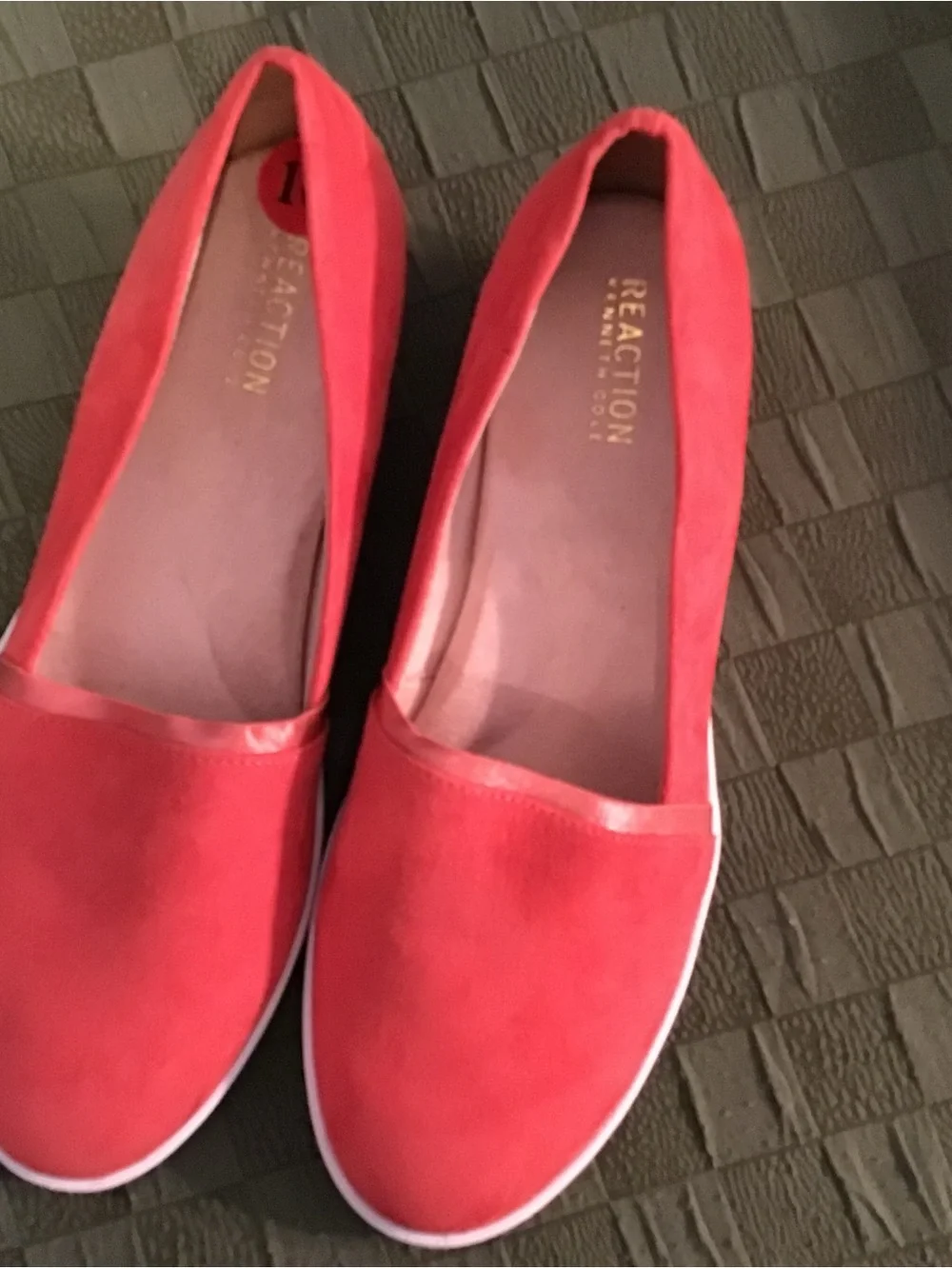 Kenneth Cole Reaction Coral-Red Suede Slip-On Flats